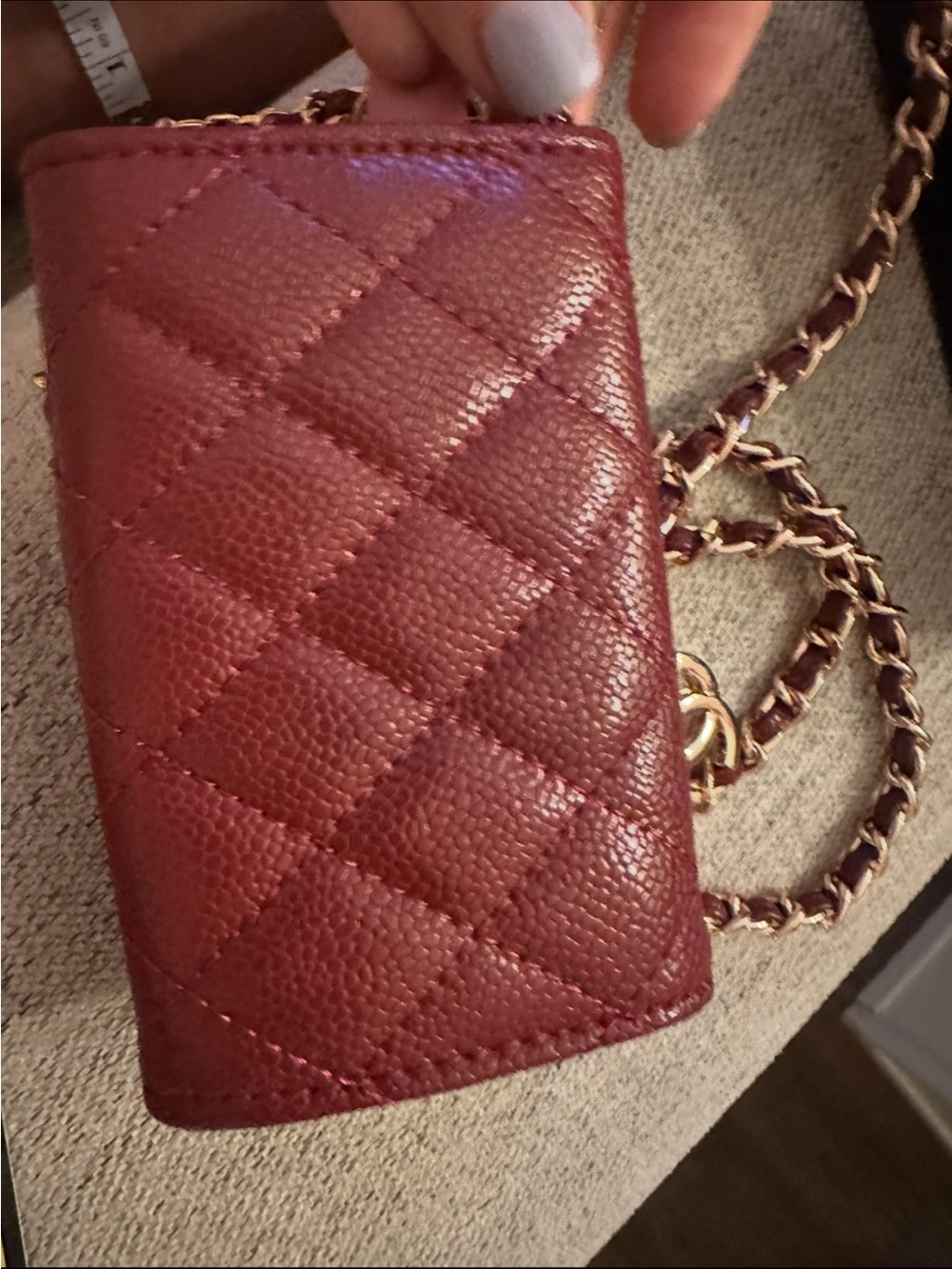 Quilted Crossbody Bag in Burgundy with Chain Strap - Picture 3 of 7
